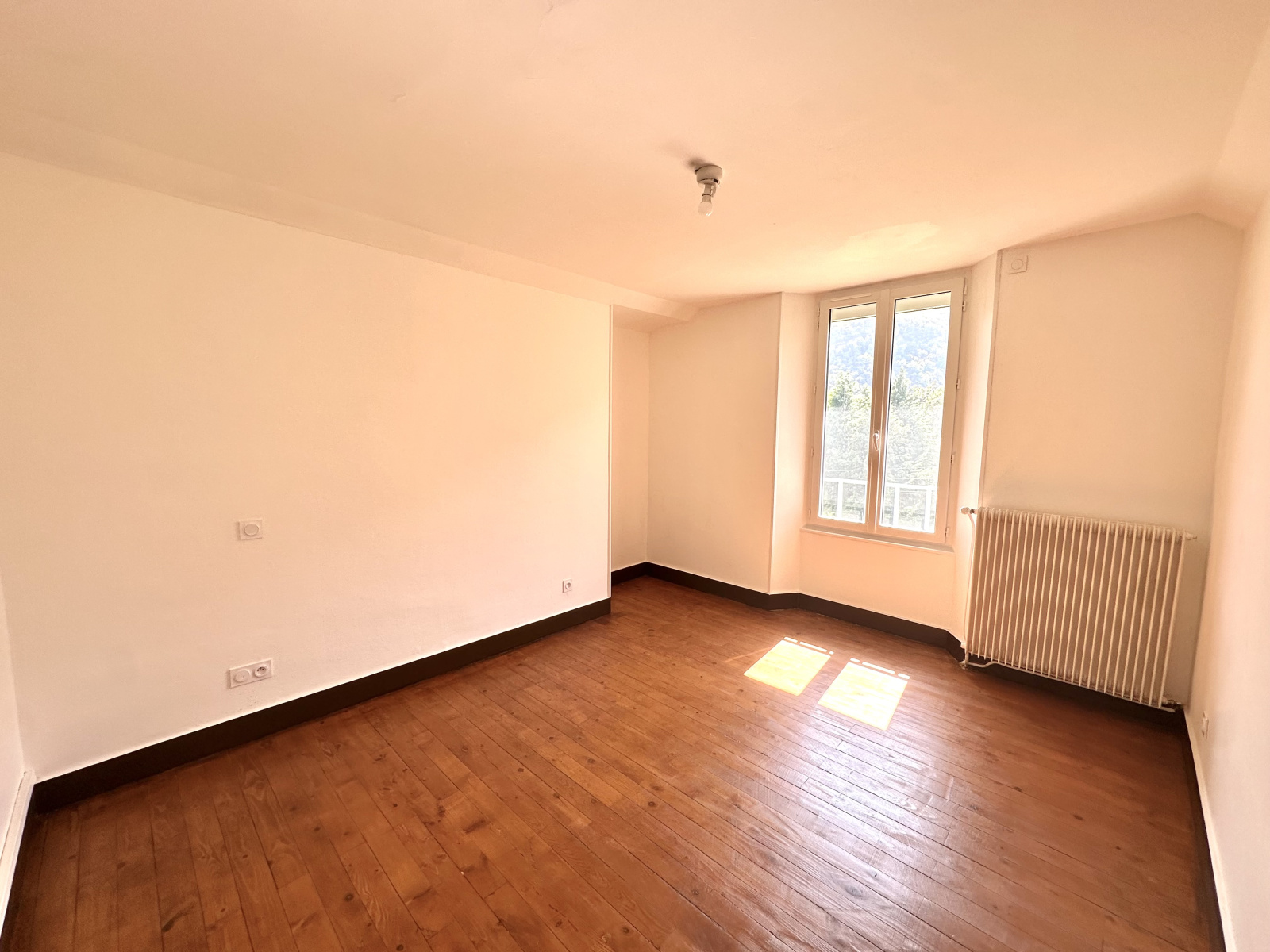 Image_16, Maison, Fontaine, ref :8V 22 LP