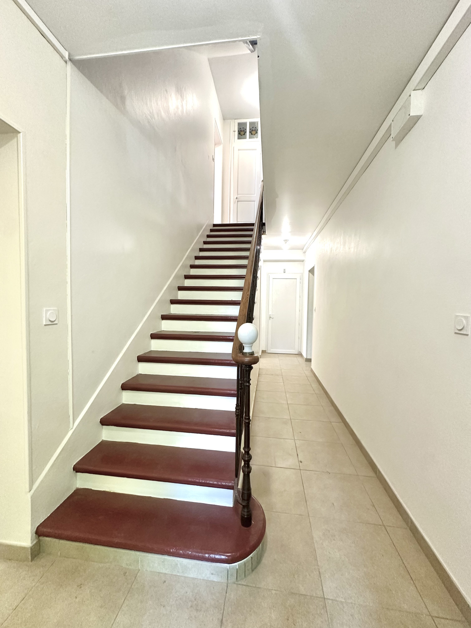 Image_4, Maison, Fontaine, ref :8V 22 LP