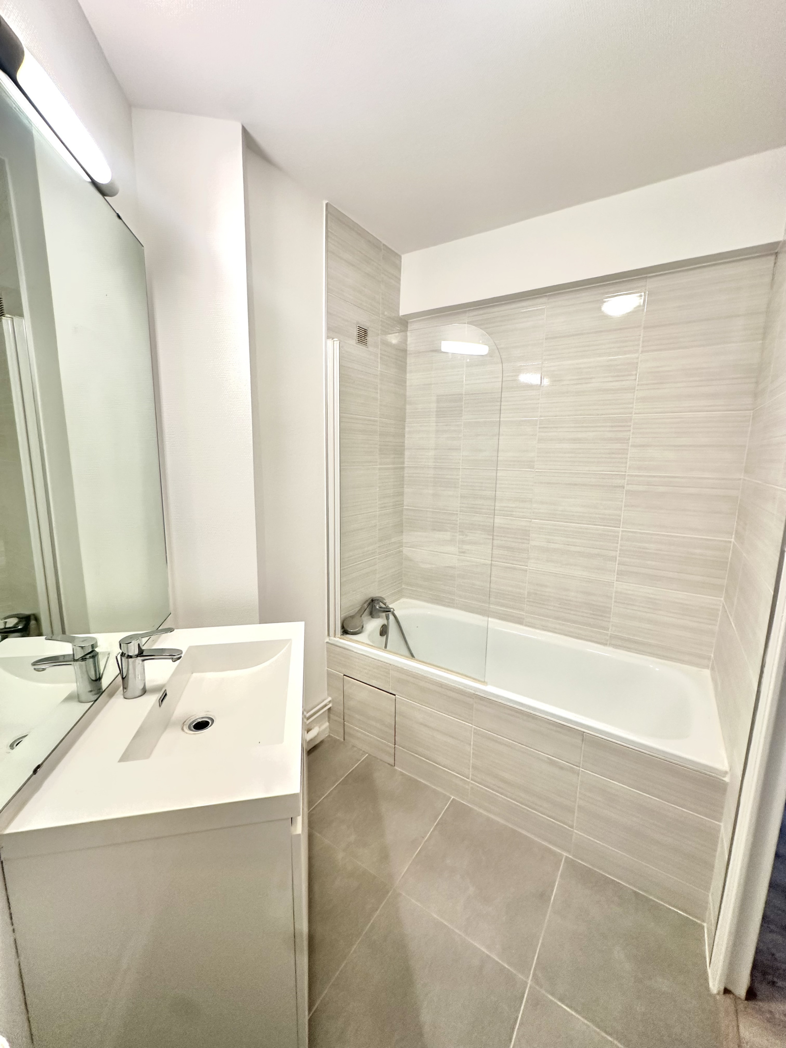 Image_12, Appartement, Grenoble, ref :1 10PO 02 392