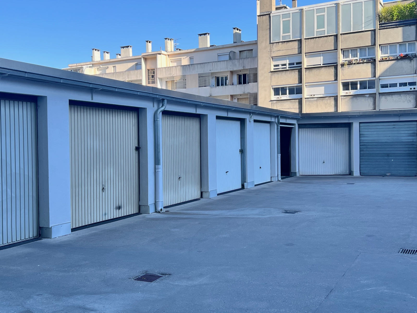 Image_1, Garage, Grenoble, ref :G FO35 00 03
